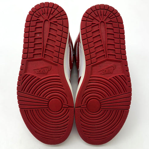 Air Jordan 1 Retro High OG 'Varsity Red' Women
