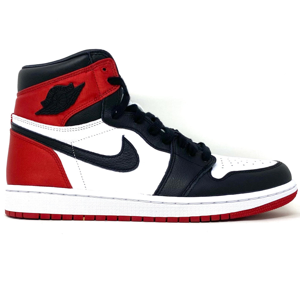 Jordan 1 Retro High 'Satin Black Toe' (Women)