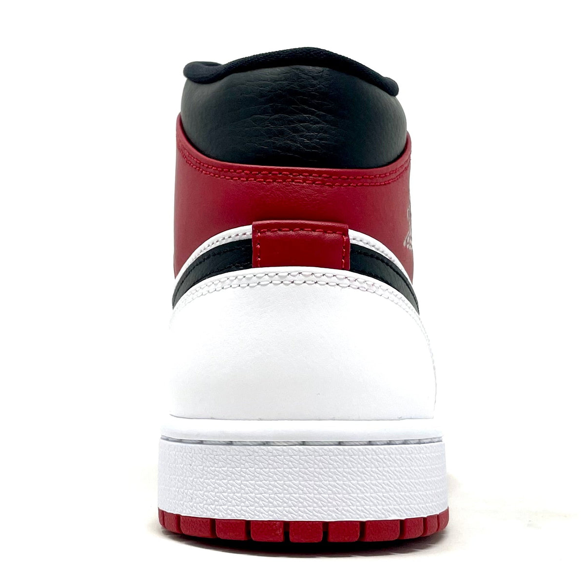 Jordan 1 Mid 'Chicago' (2020)